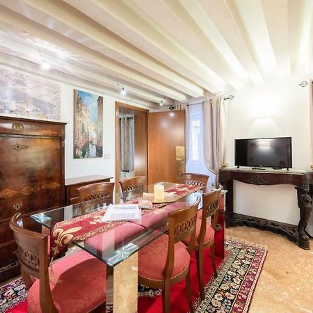 Ca' Del Carro Family Apartment Venedig Eksteriør billede