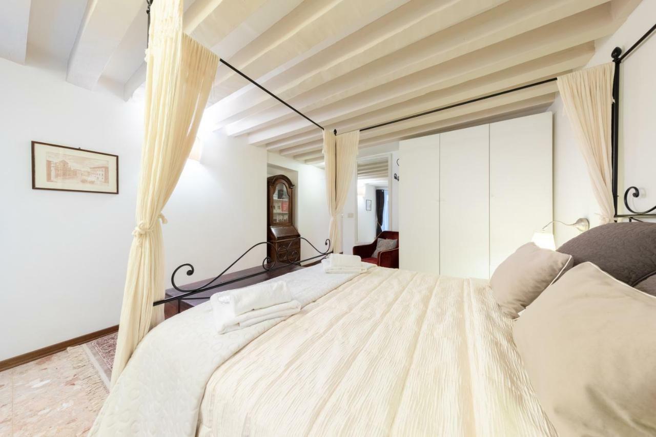 Ca' Del Carro Family Apartment Venedig Eksteriør billede