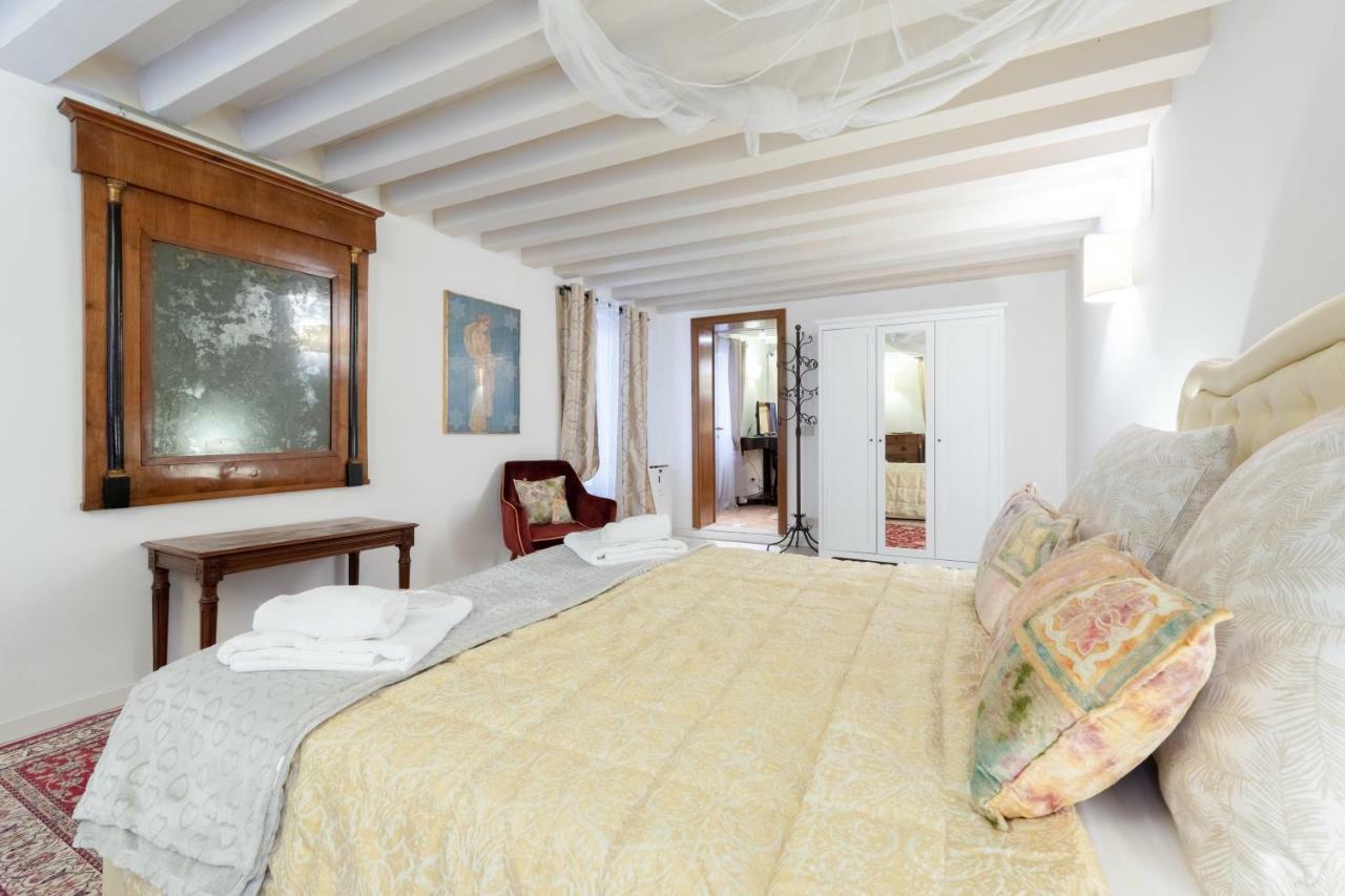 Ca' Del Carro Family Apartment Venedig Eksteriør billede